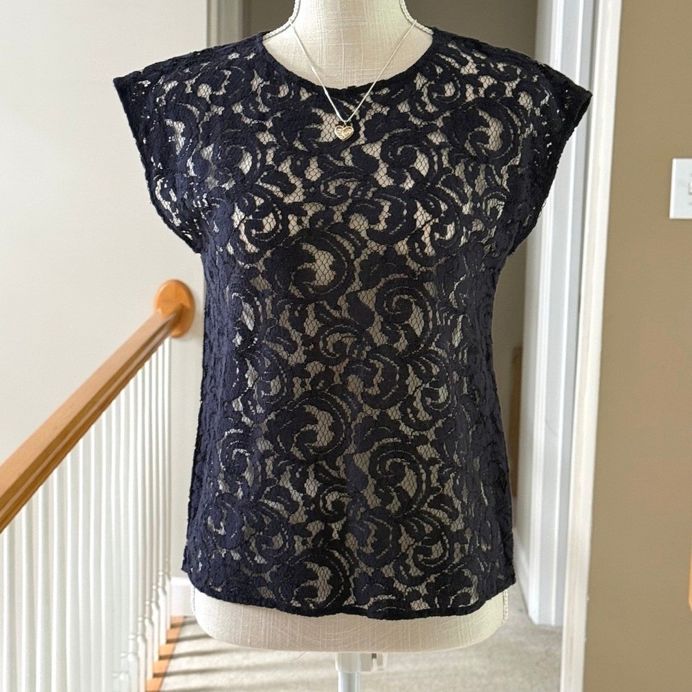Ann Taylor LOFT Petites Navy Blue Floral Lace Cap Sleeve Blouse XSP